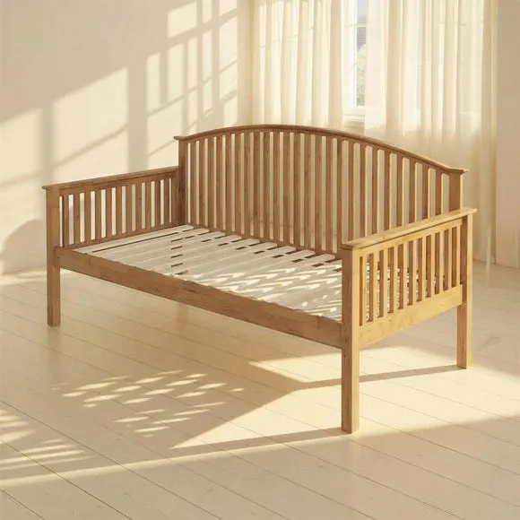 Madrid Wooden Day Bed 2