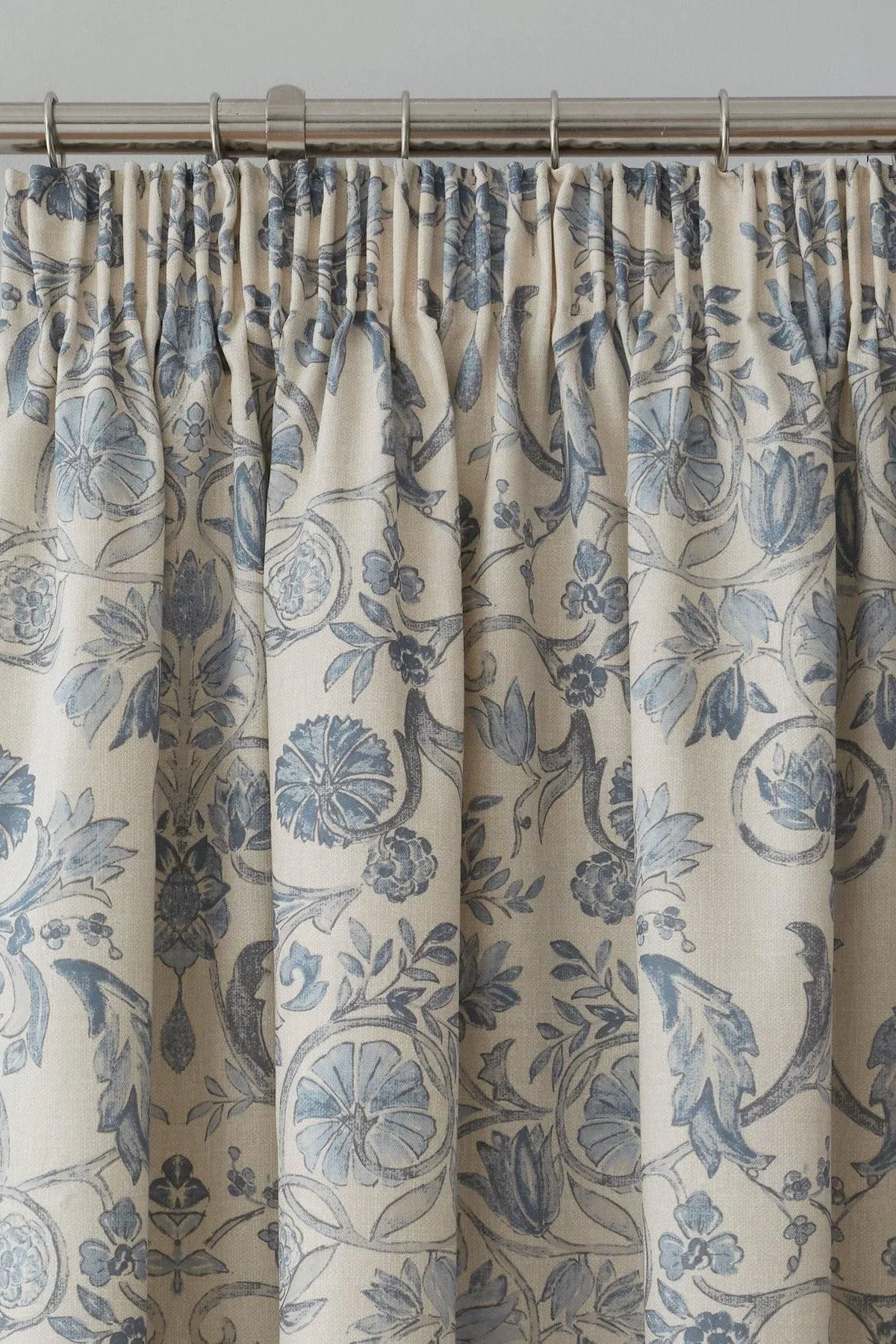 Dreams & Drapes 'Averie' Pair of Pencil Pleat Curtains With Tie-Backs in Blue 3