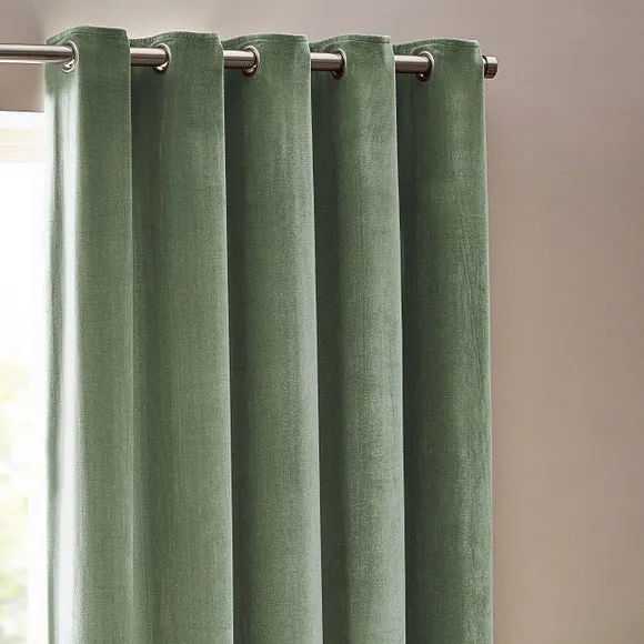 Yard Chenille Eyelet Curtains 1