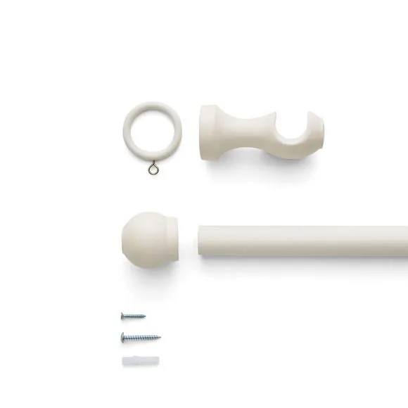 Vienna Wood Curtain Pole 2