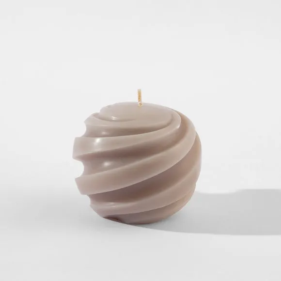 Unscented Twist Shaped Wax Candle 2