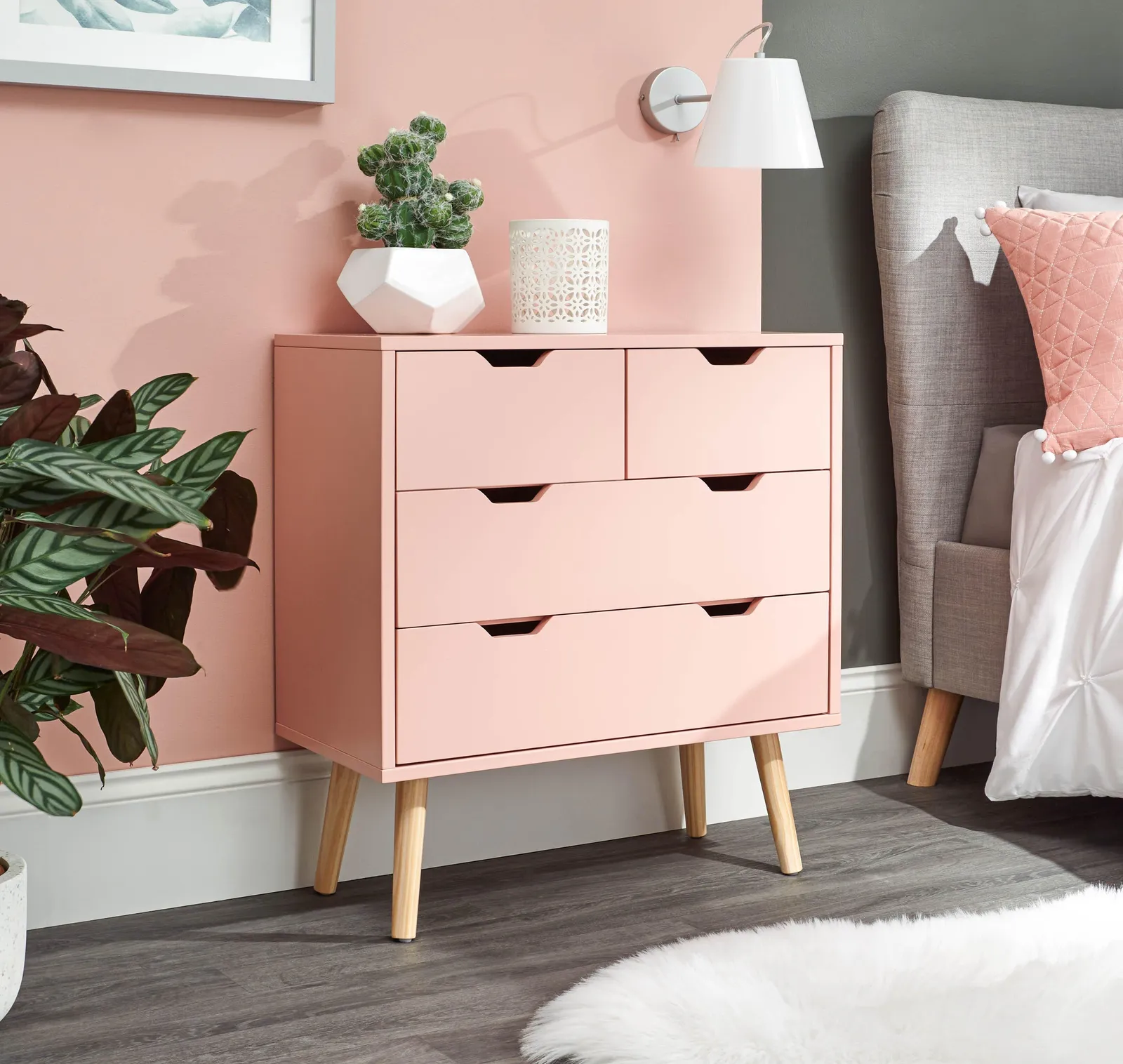 GFW Nyborg 2+2 Drawer Chest in Pink 1