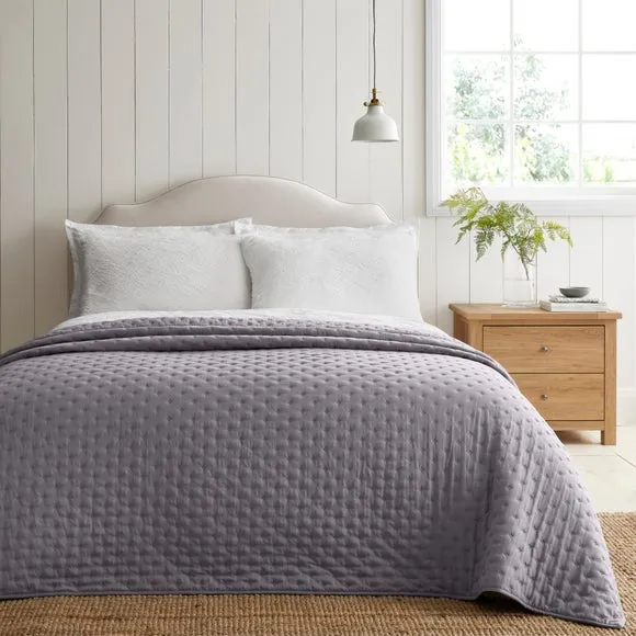 Berkeley Washed Bedpsread 1