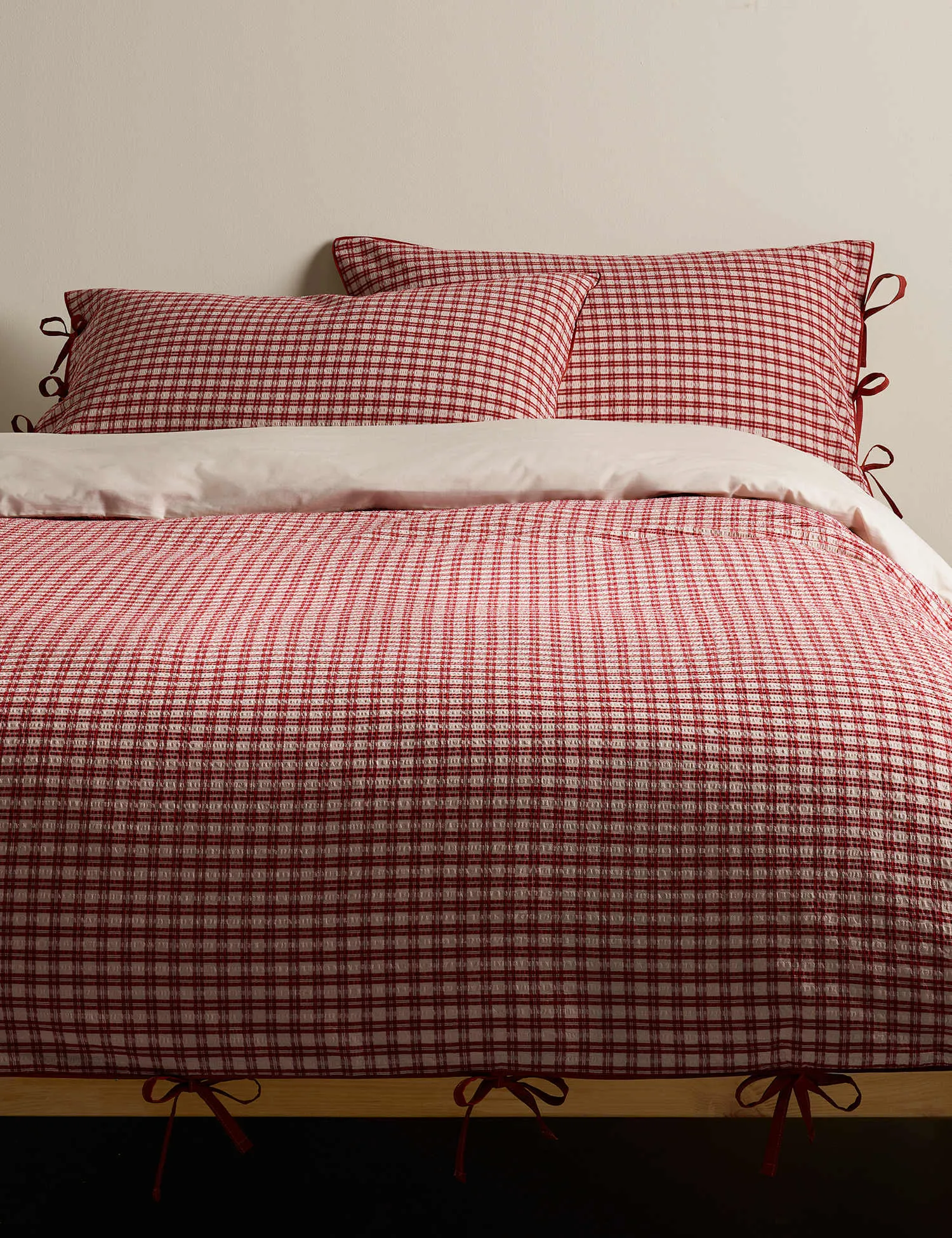 M&S Pure Cotton Yarn Dyed Checked Seersucker Bedding Set Dark Red