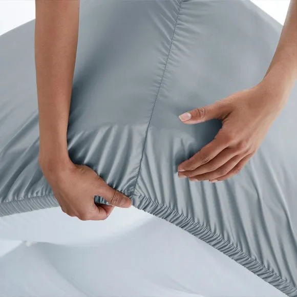 100% Egyptian Cotton 220 Thread Count True Grip® Fitted Sheet 3