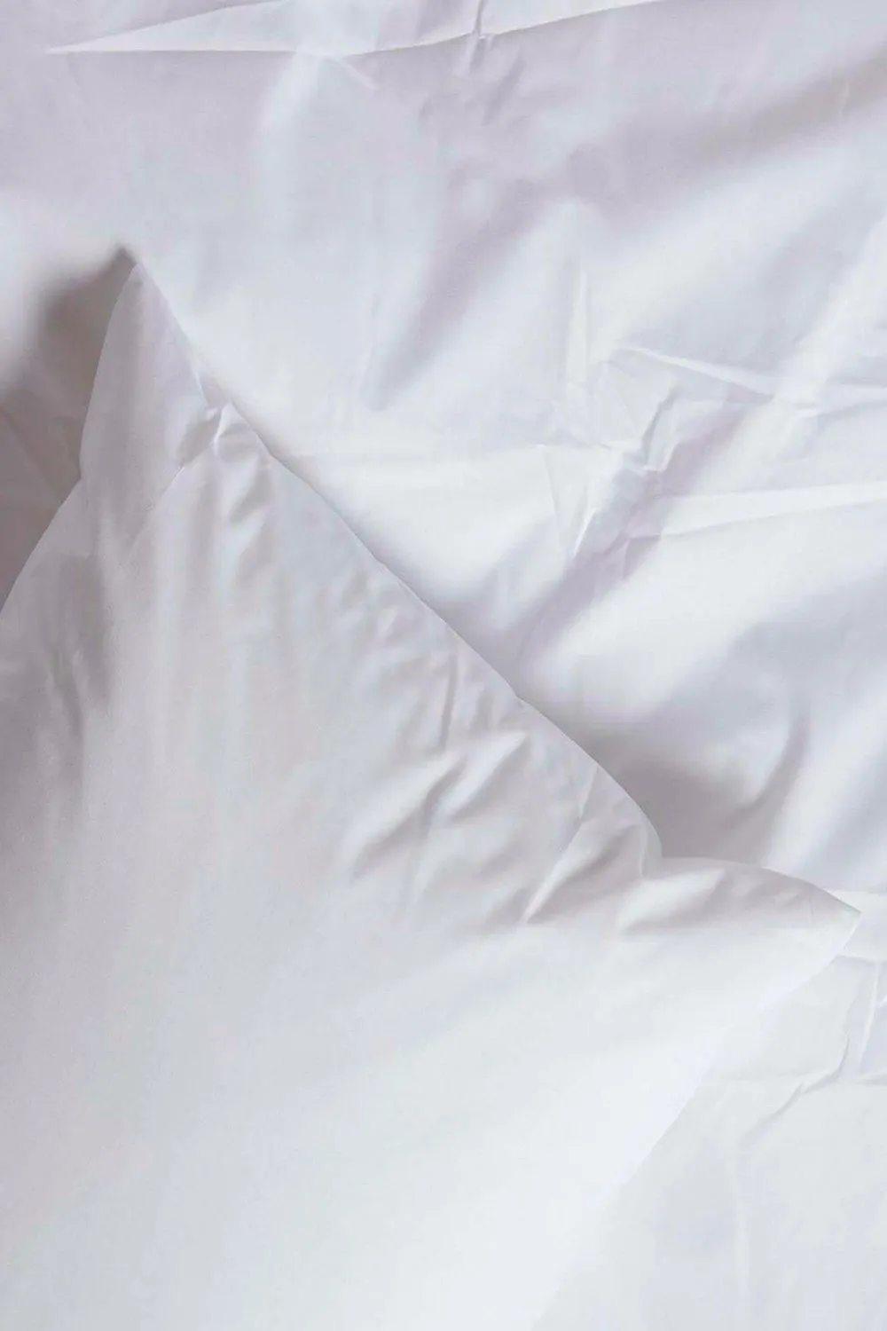 Homescapes Waterproof Pillow Protectors 80 x 80 cm, Pack of 4 in White 6
