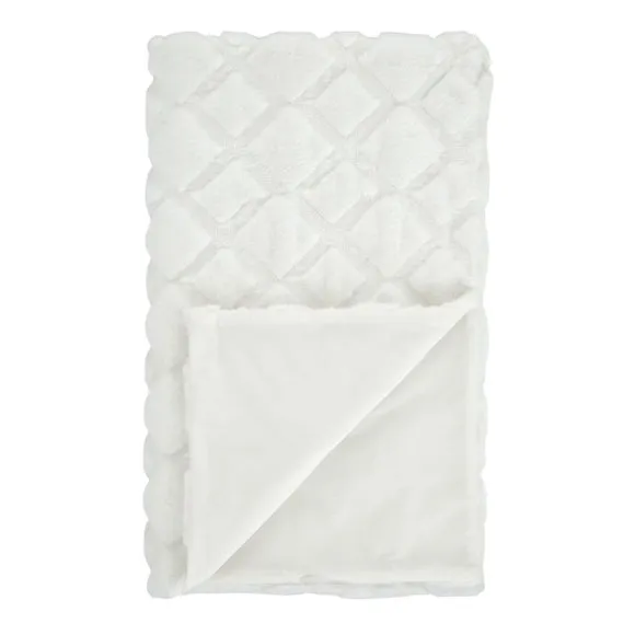 Catherine Lansfield Cosy Diamond 130cm x 170cm Throw Blanket 3