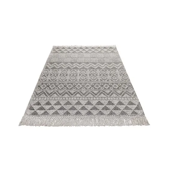 Anya Rug 4