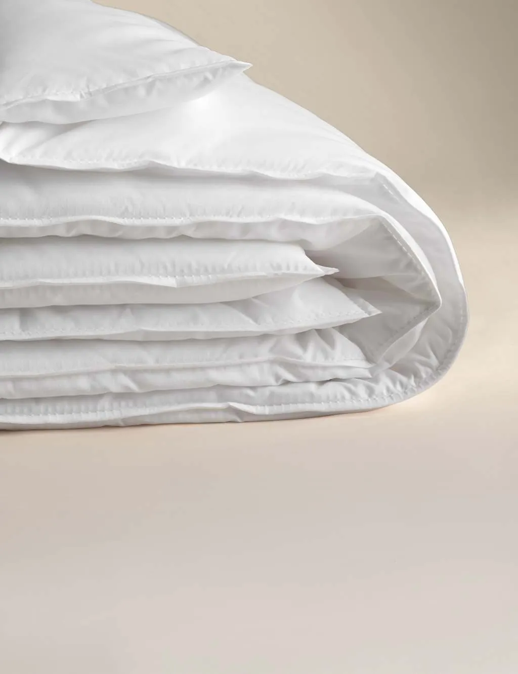 Body Sensor™ Body Temperature Control 4.5 Tog Duvet White