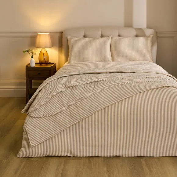 Camille Stripe Brushed Bedspread 2
