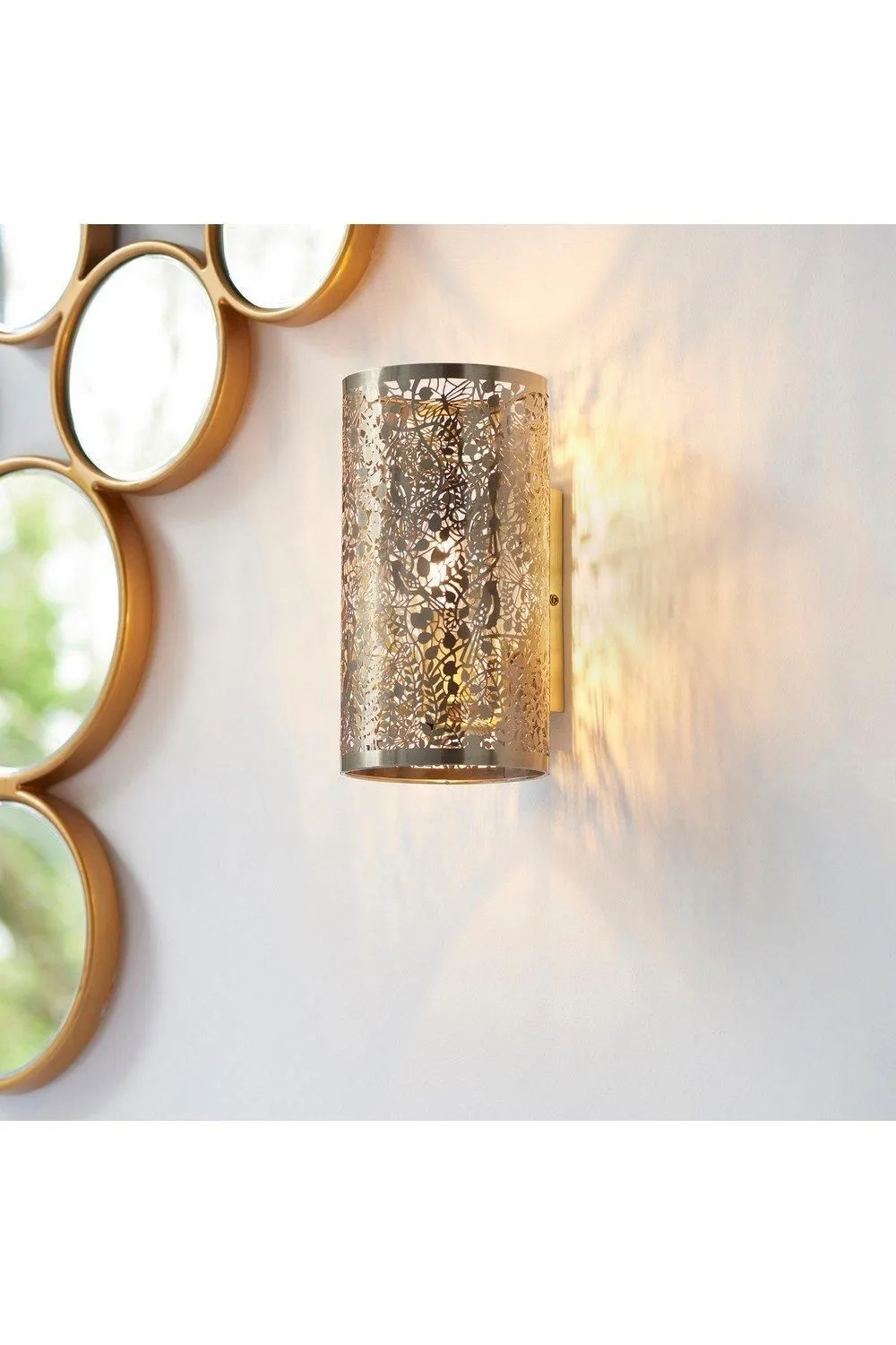 Netlighting Secret Garden Floral Leaves Design Wall Light Antique Brass E14 in Gold 4