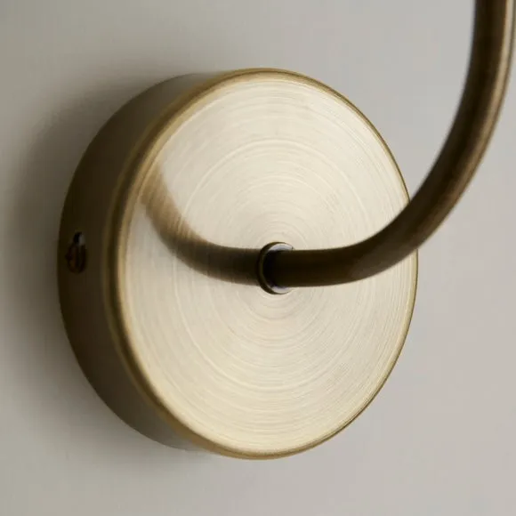 Luxe Ribbed LED Wall Light 4
