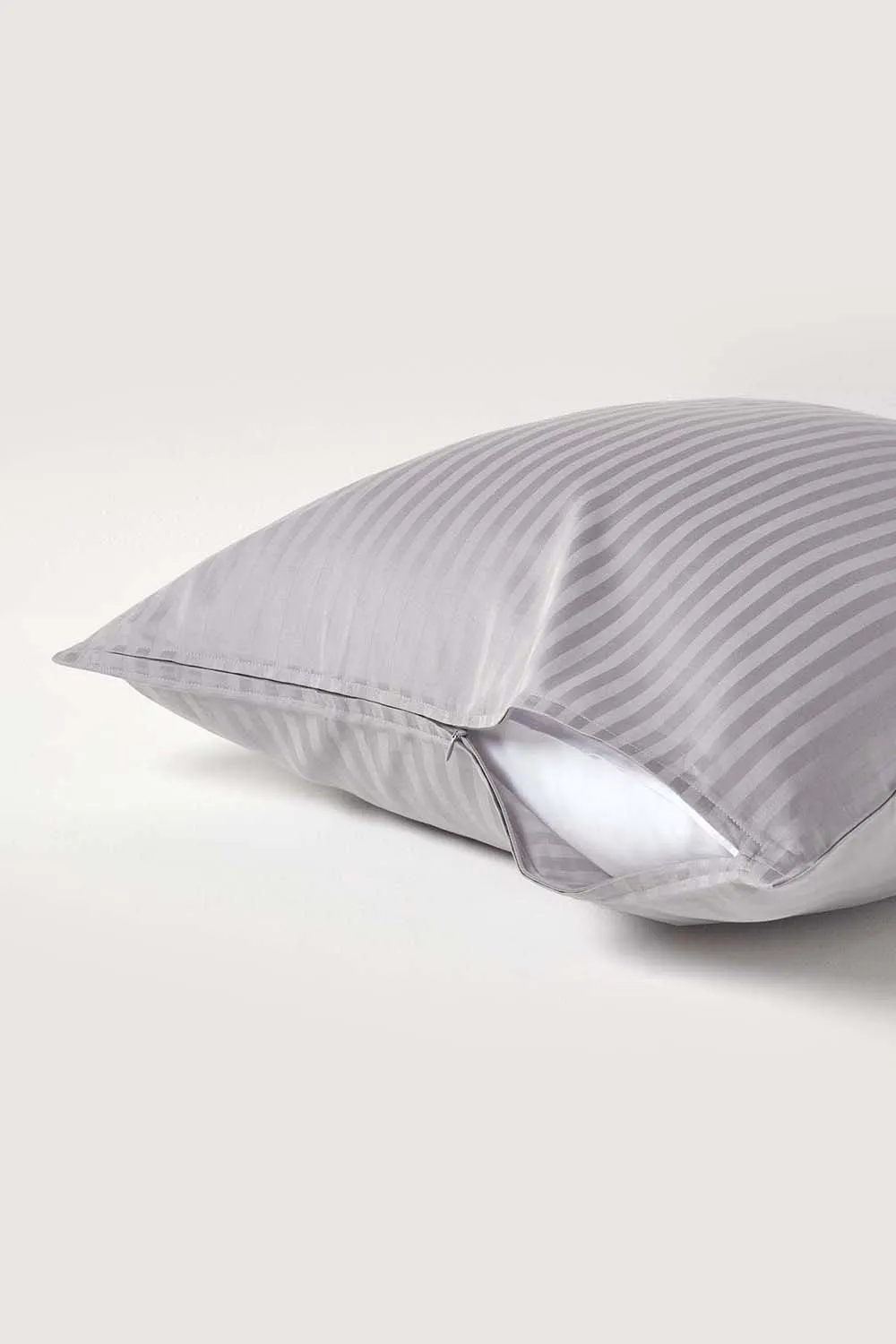 Homescapes Continental Pillowcase Egyptian Cotton 330 TC, 60 x 60 cm in Grey 3