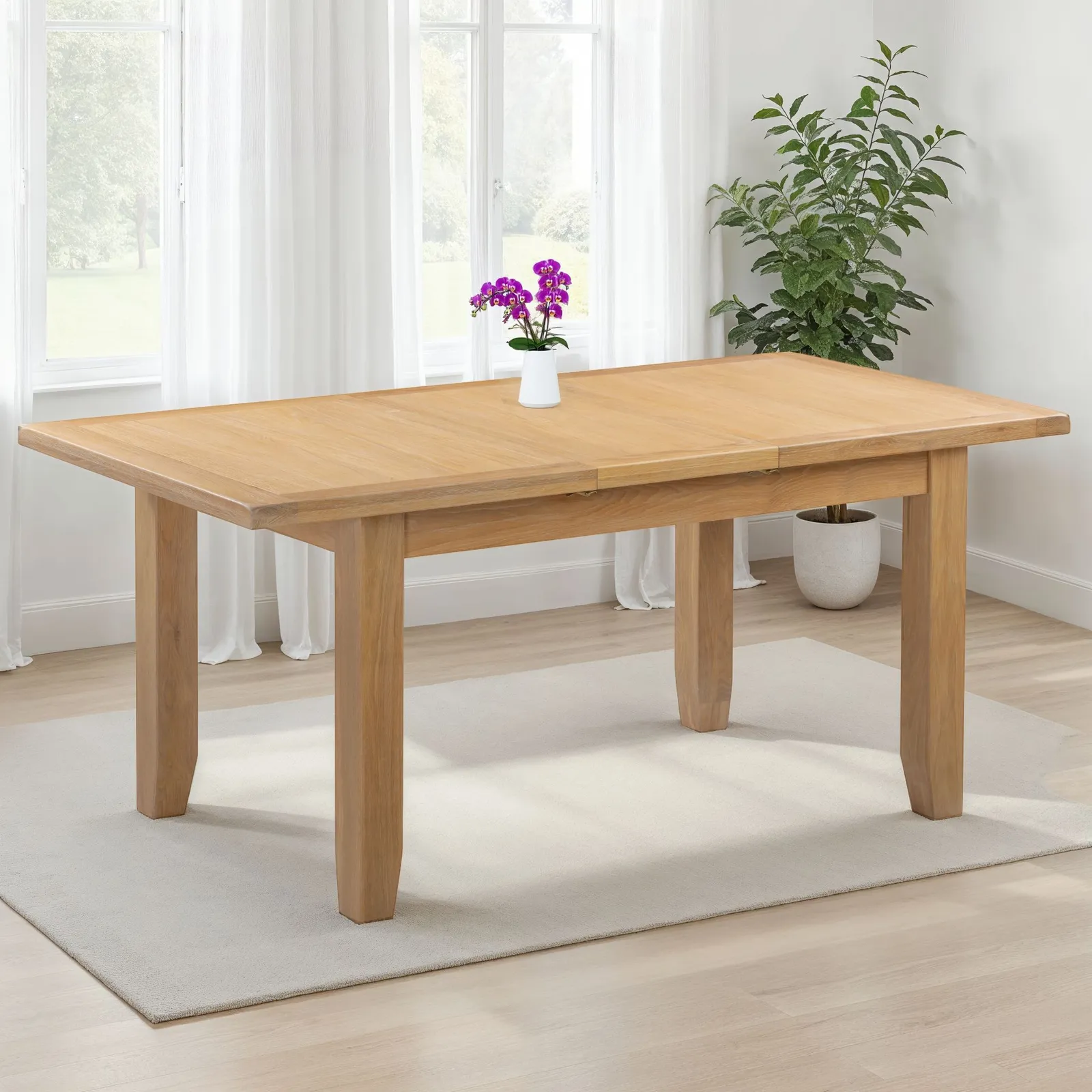 Seconique Windsor Extending Dining Table (Part Assembled) in Light Oak 1