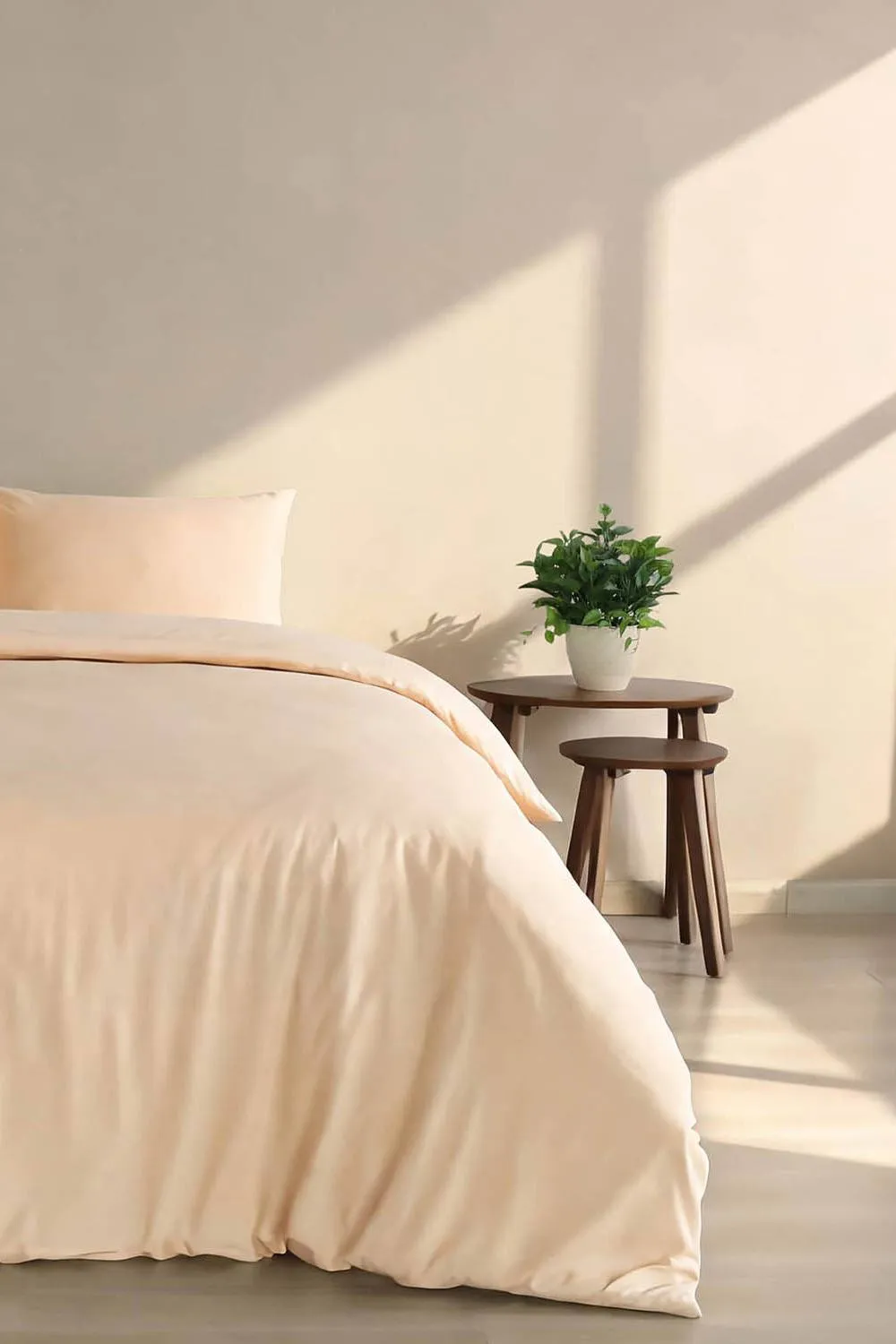 Martex Everyday Luxury Cotton Duvet Cover Set - Soft Harvest in Beige 1