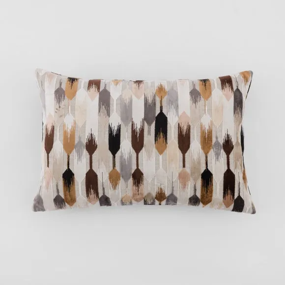Kelso Cut Velvet Rectangle Cushion 3