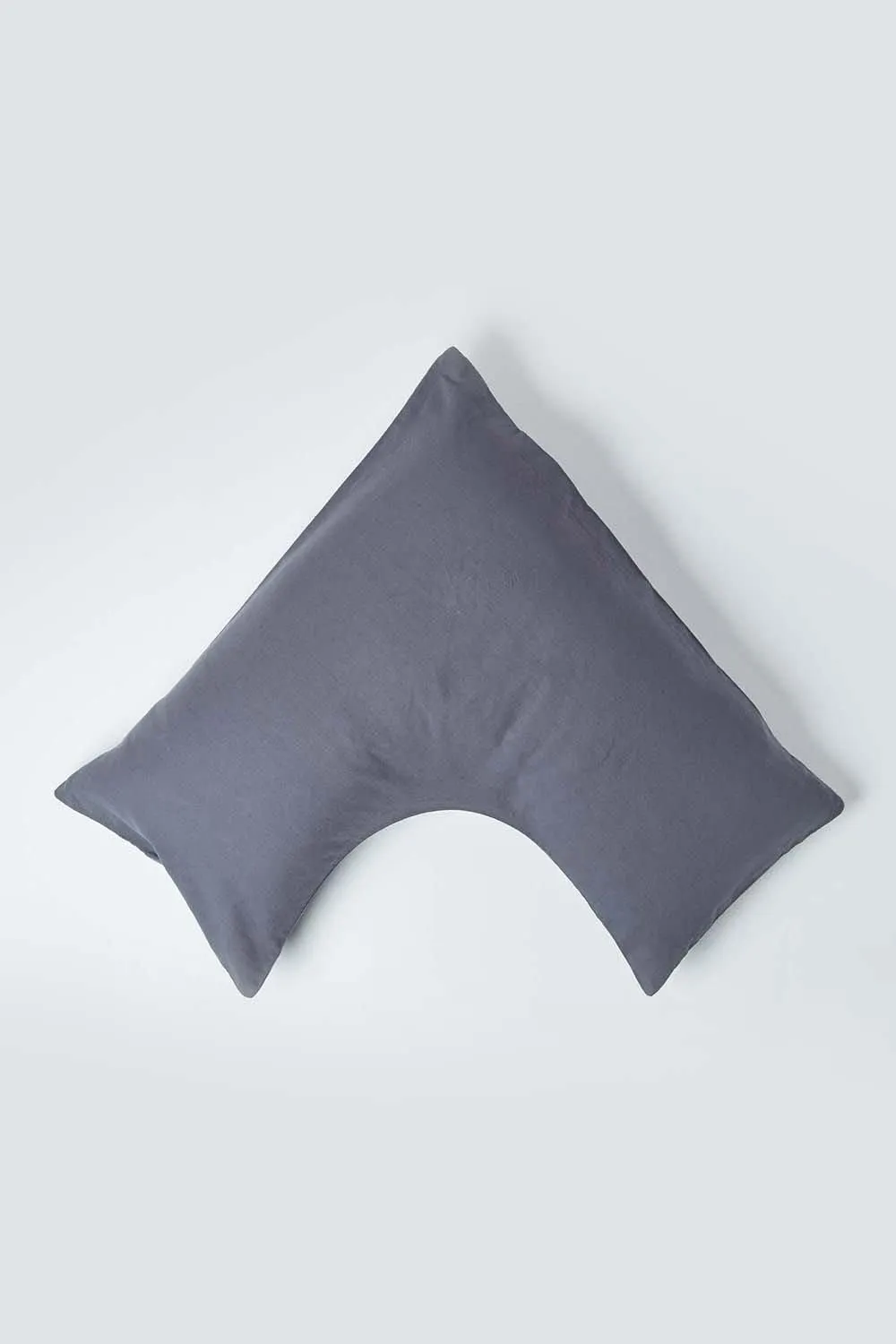 Homescapes Linen V Shaped Pillowcase in Dark Grey 1
