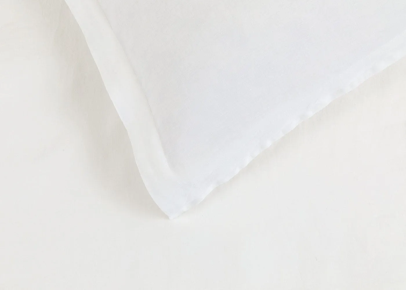 Heal's Washed Linen White Oxford Pillowcase