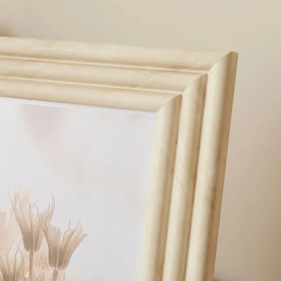 Marble Effect Ribbed Photo Frame 2
