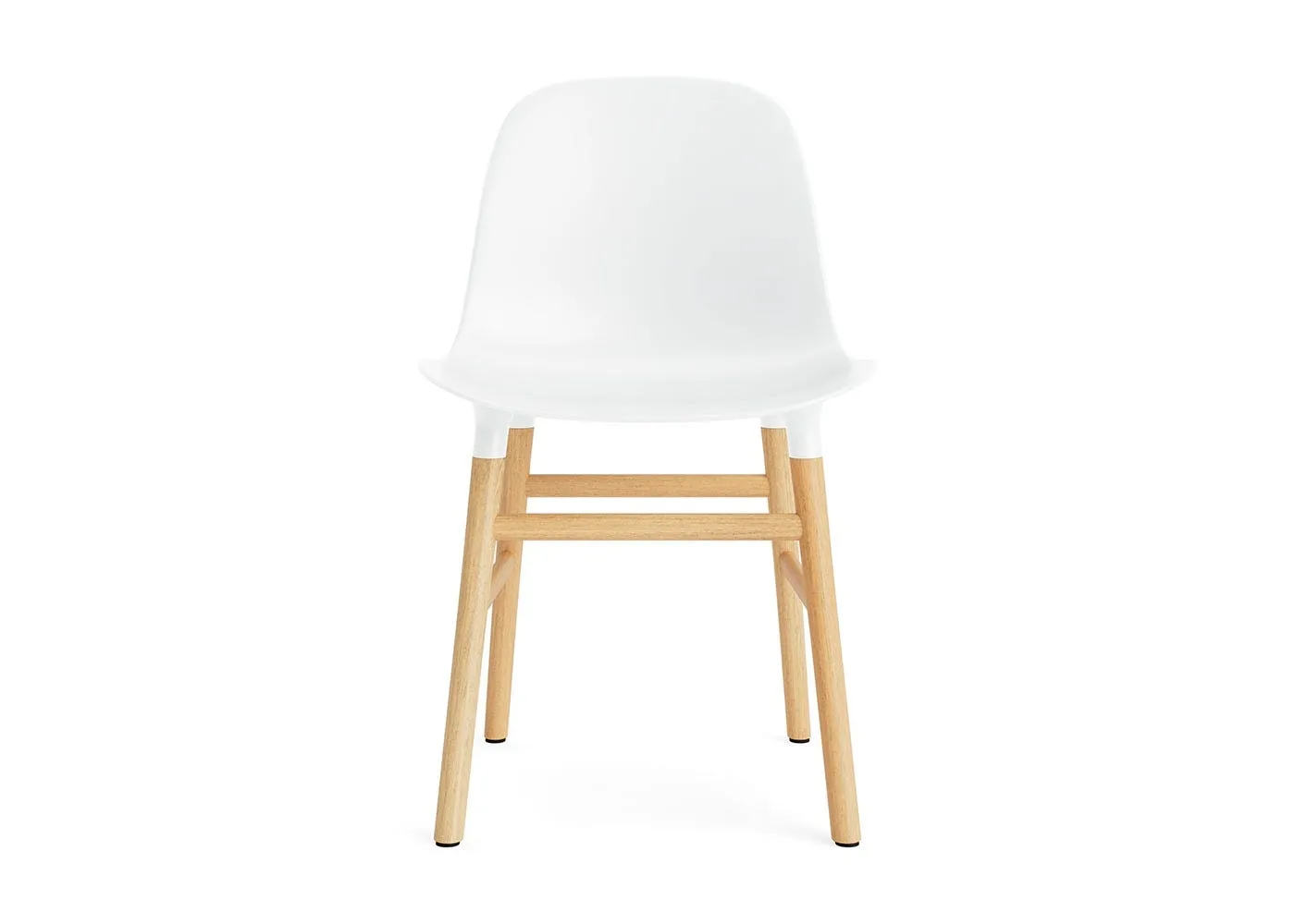 Normann Copenhagen Form Chair White Shell Oak Legs