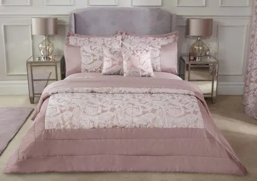 New Edge Blinds Cavendish Bedspread in Pink