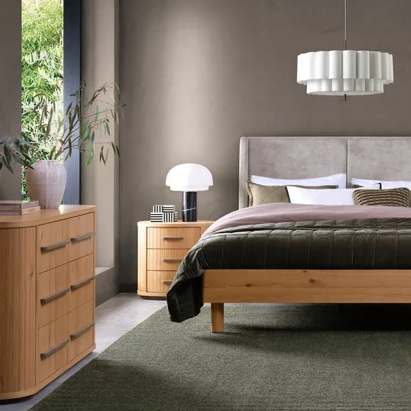 Bentley Designs Vega Knotty Oak 3 Drawer Bedside Table 5
