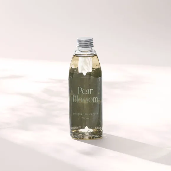 Moments Pear Blossom Diffuser Refill