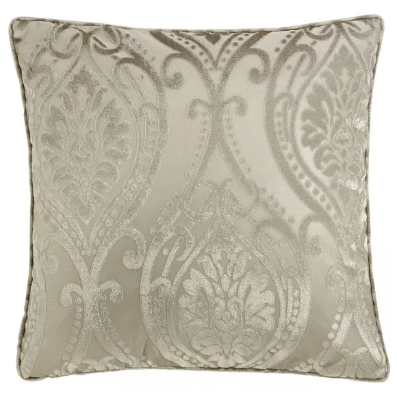 Curtina Chateau Cushion 2