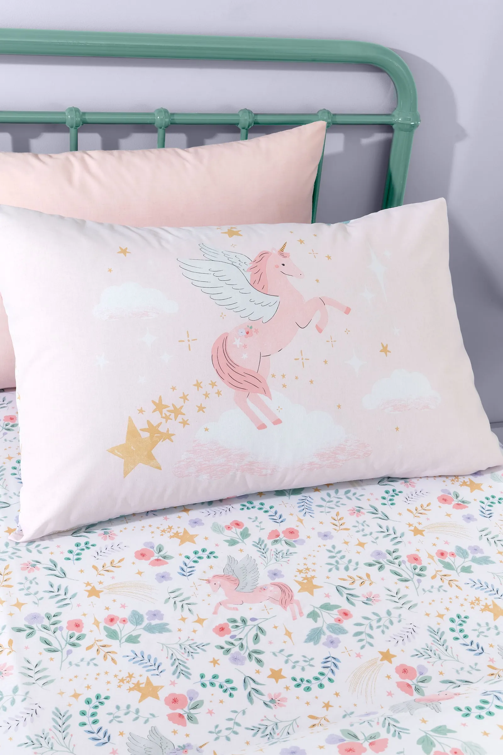 Catherine Lansfield 'Fairytale Unicorn' Duvet Cover Set in Pink 3