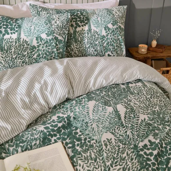 Wylder Nature Topiary Polycotton Duvet Cover & Pillowcase Set 2