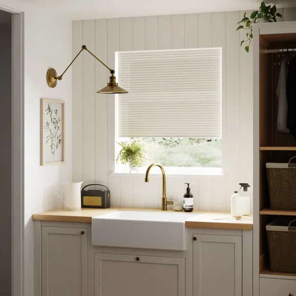Semi Sheer Stripe Roller Blind 1
