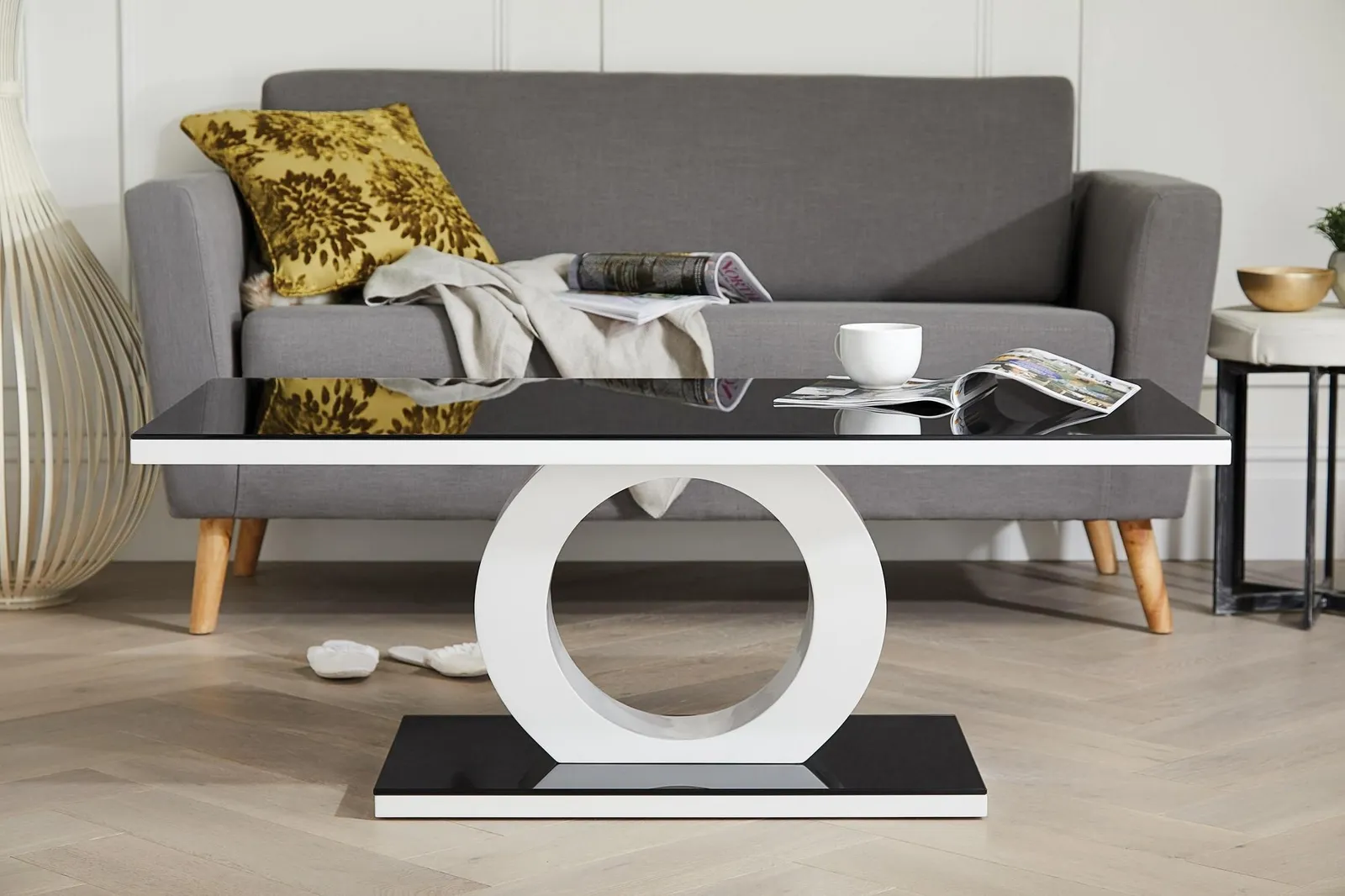 FurnitureboxUK Giovani Rectangular White High Gloss Coffee Table with Glass Top & Unique Halo Structural Plinth Base Design in Black 5