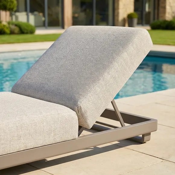 Maze Ibiza Sunlounger 3