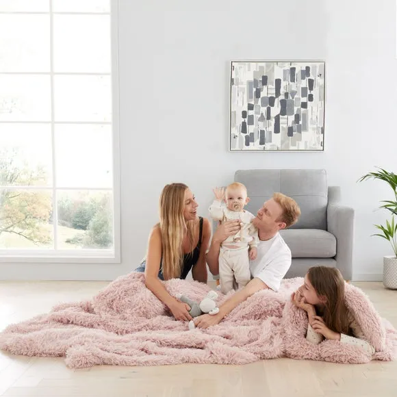 Cuddly Faux Fur Supersize Family Throw Blanket 245cm x 280cm