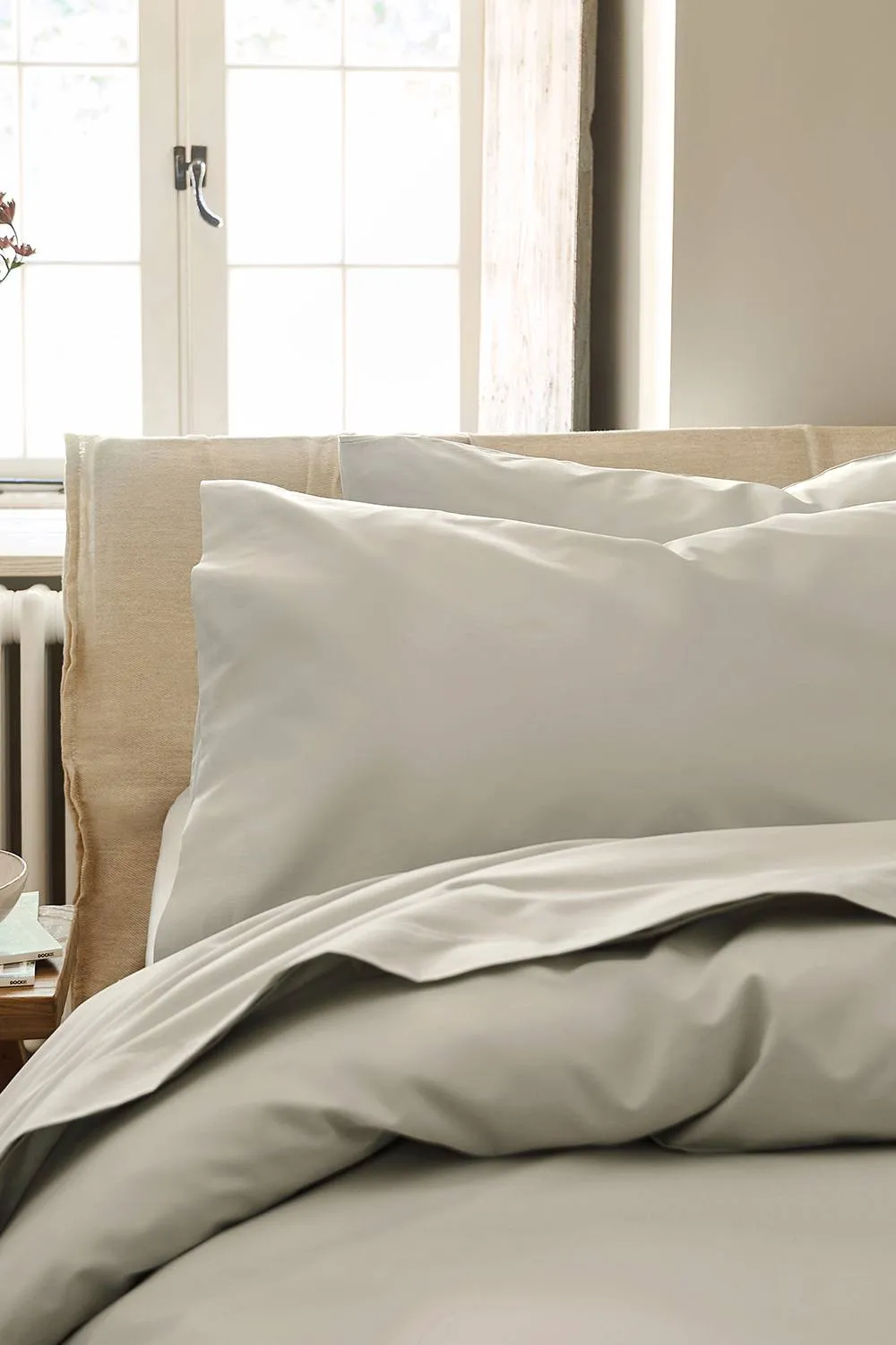CHRISTY Pure Cotton Percale King Pillowcase Pair in Light Stone 1