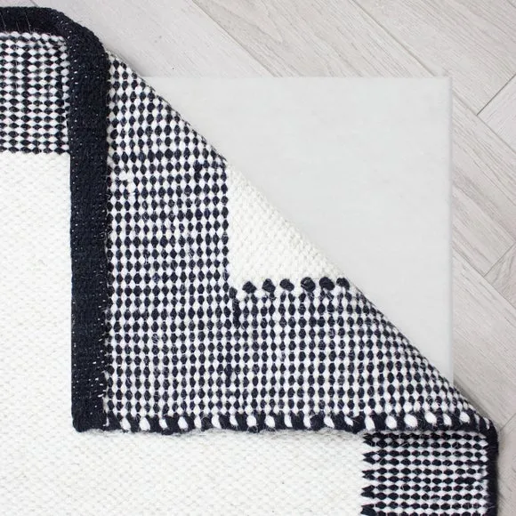 Seb Border Wool Rug 3