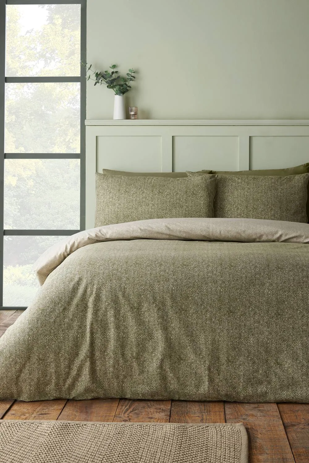 Catherine Lansfield Brushed Herringbone Cotton Reversible Duvet Cover Set in Green