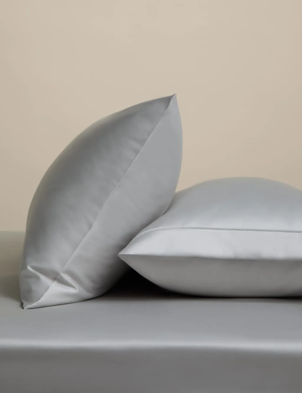 M&S 2 Pack Egyptian Cotton Sateen Pillowcases Dove