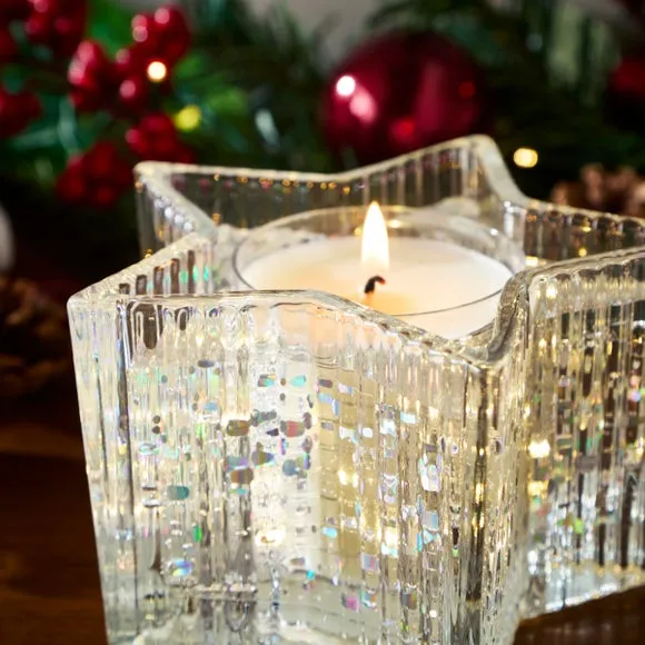 Winter Spice Star Candle 2