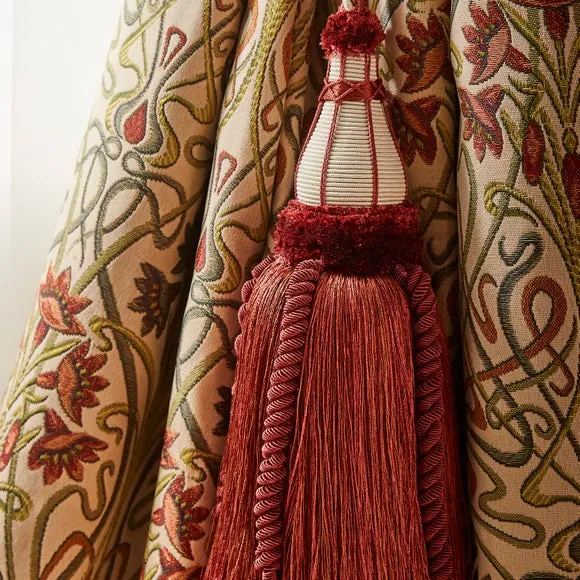 Jasmine Curtain Tieback 2