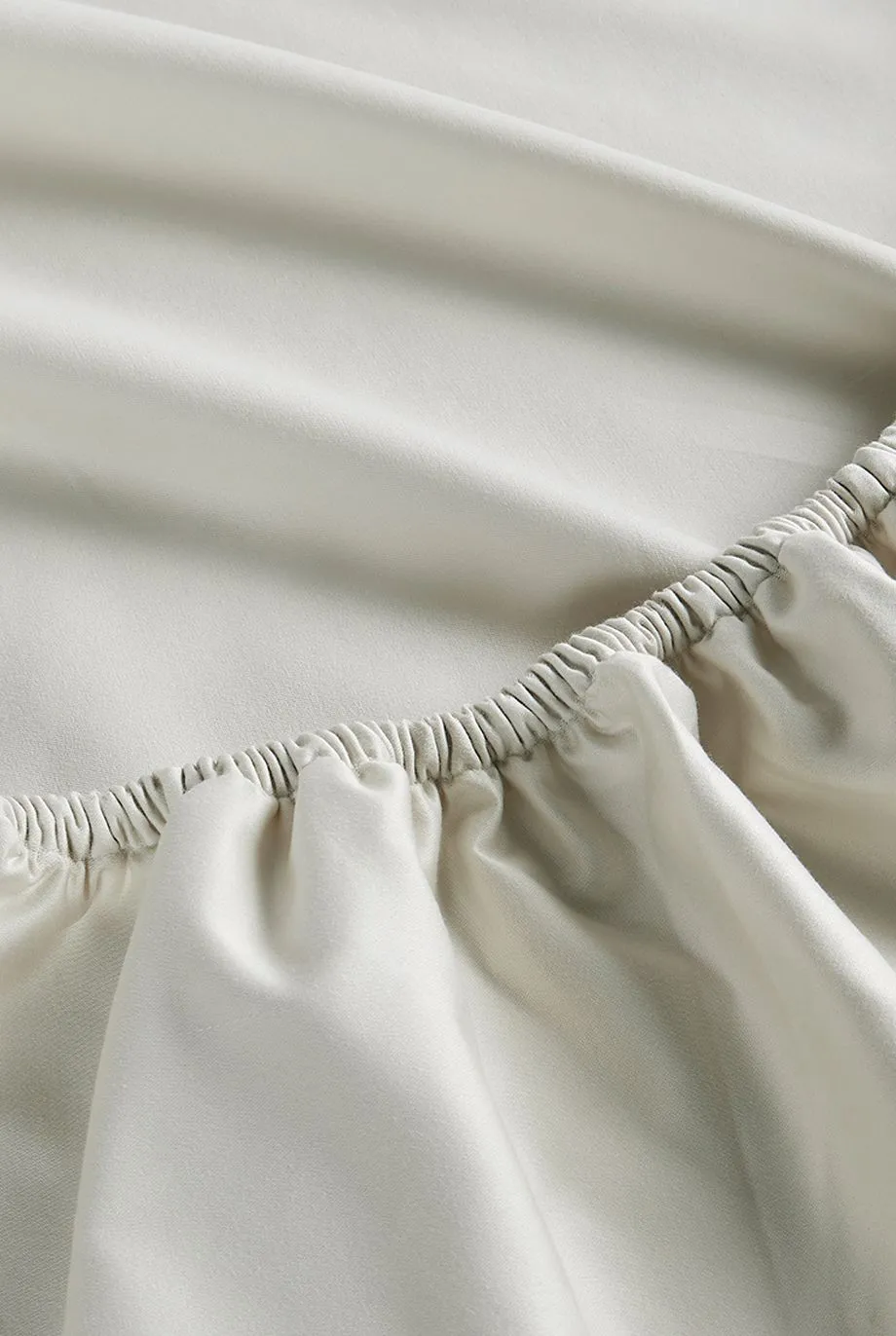 CHRISTY 500TC Premium Sateen Luxury Fitted Sheets in Ivory 3