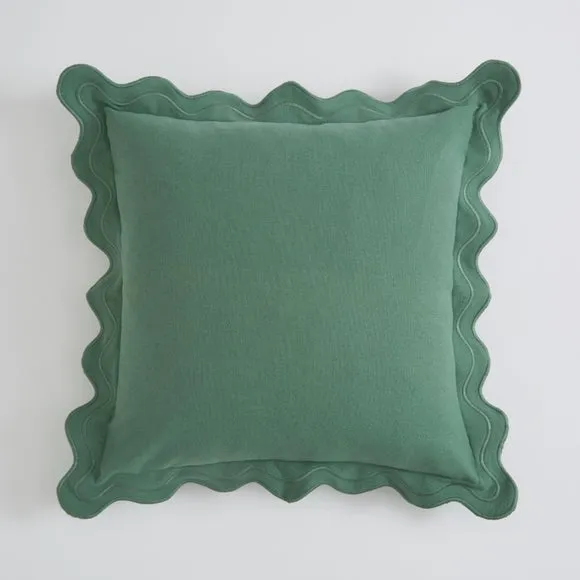 Scalloped Edge Square Cushion 3