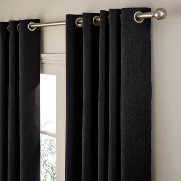 Wynter Thermal Eyelet Curtains 1