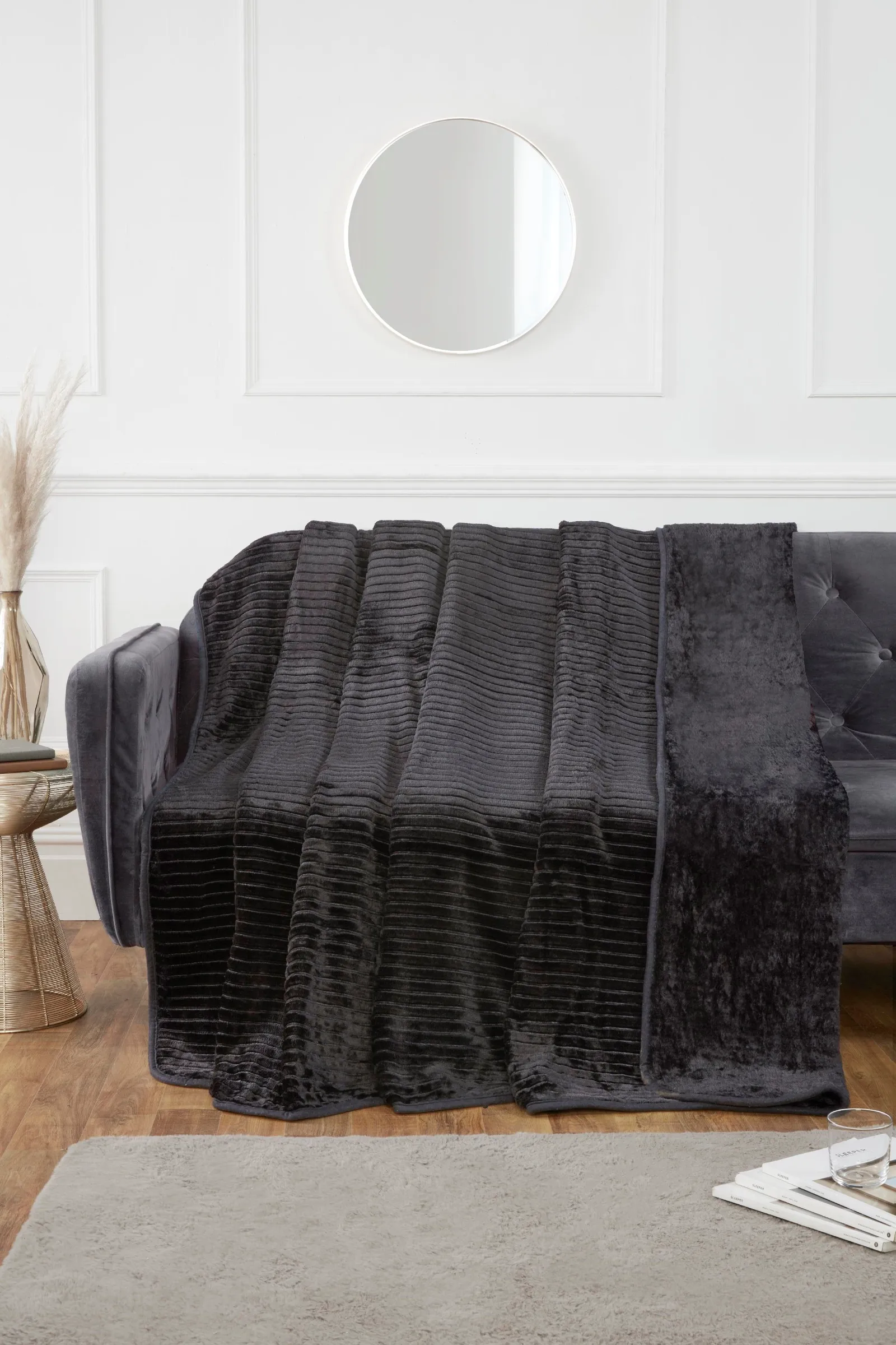 Rapport Home Ribbed Mink Faux Fur Blanket Throw in Black