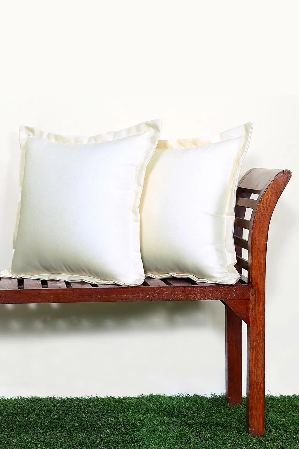 Homescapes Luxury Waterproof Plain Outdoor Cushion 45 x 45 cm, Set of 2 in Natural 2