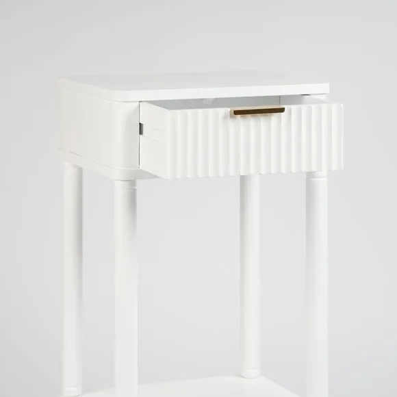 Molly Side Table 3