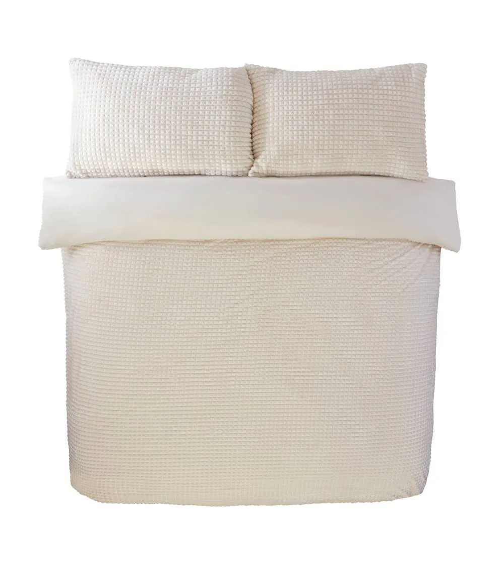 Rapport Home Luxury Waffle Teddy Polyester Fleece Duvet Cover Set with Pillowcase in Natural 3