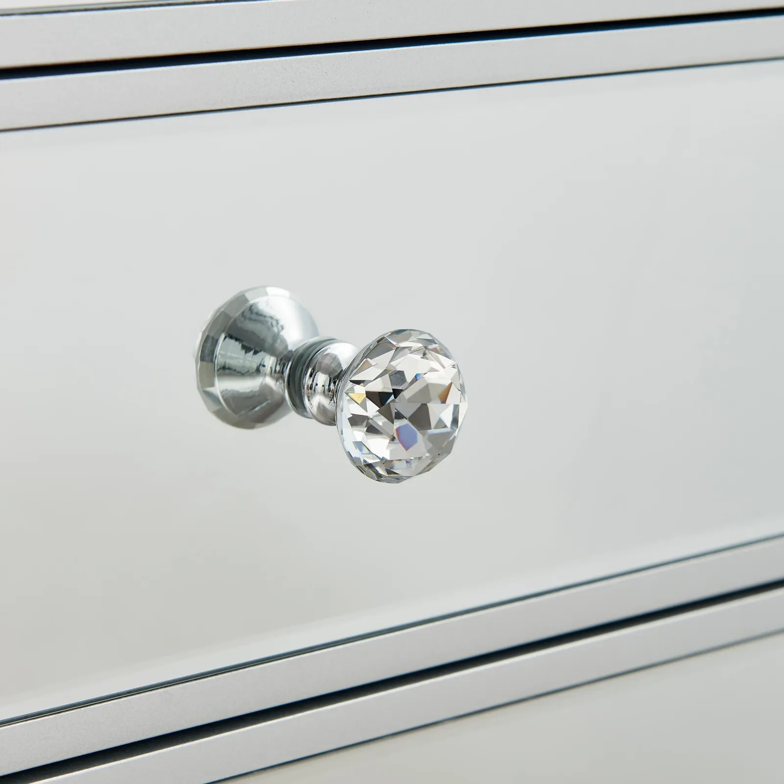 FurnitureboxUK Venice Contemporary 3 Drawer Silver Framed Mirrored Bedside TableWith Crystaline Shaped Handles 6