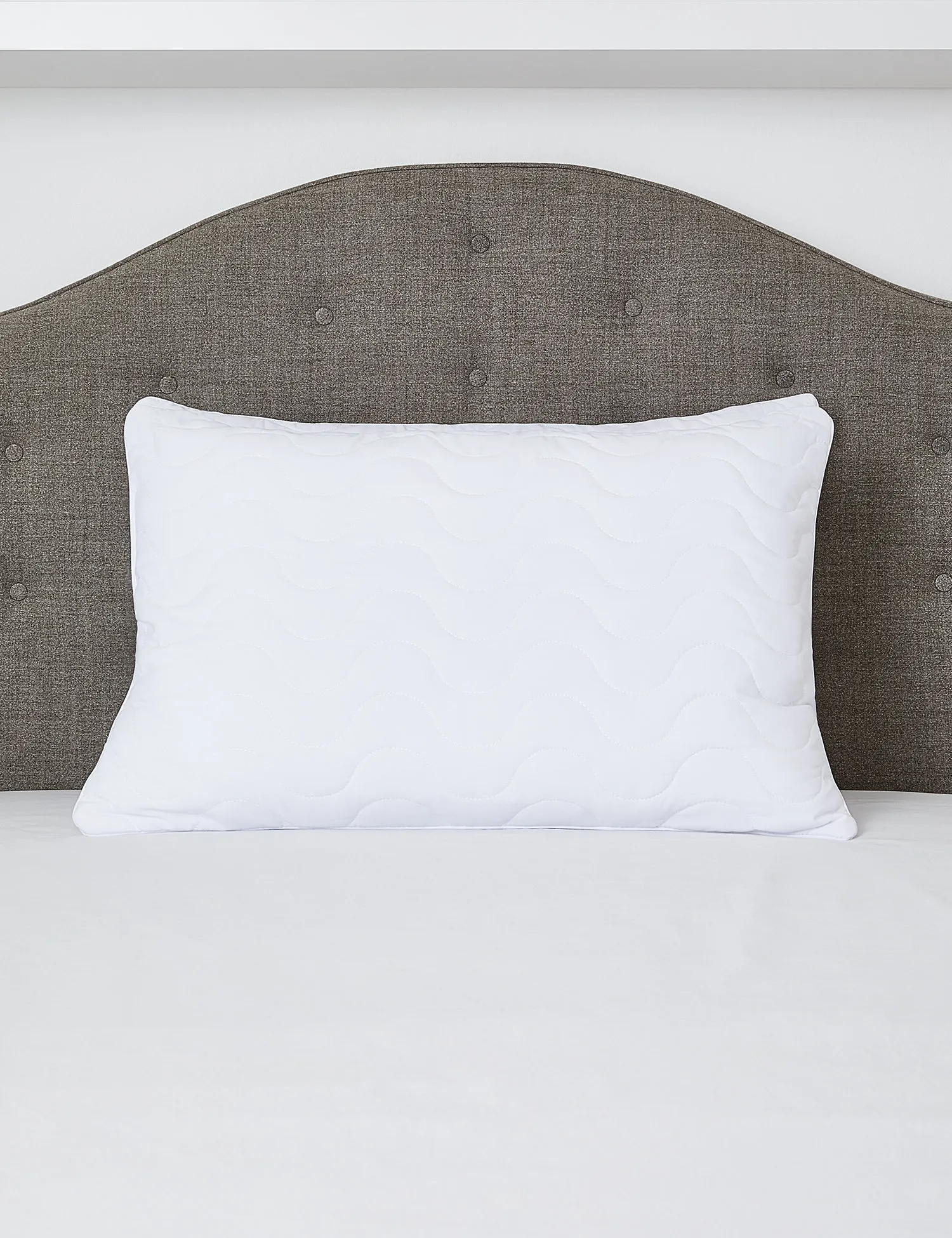 M&S 2 Pack Fresh & Cool Medium Pillows