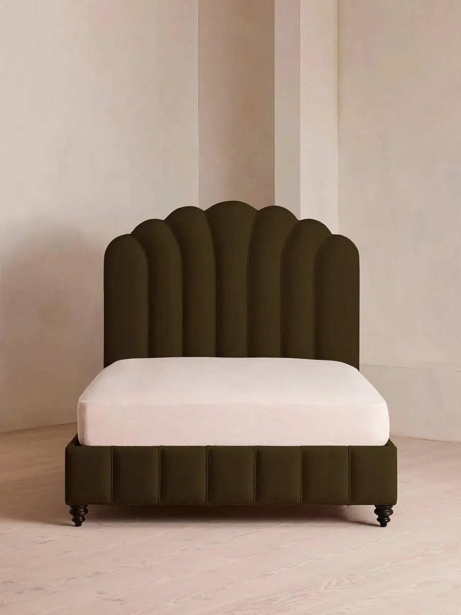 Manette Bed, King, Linen, Olive